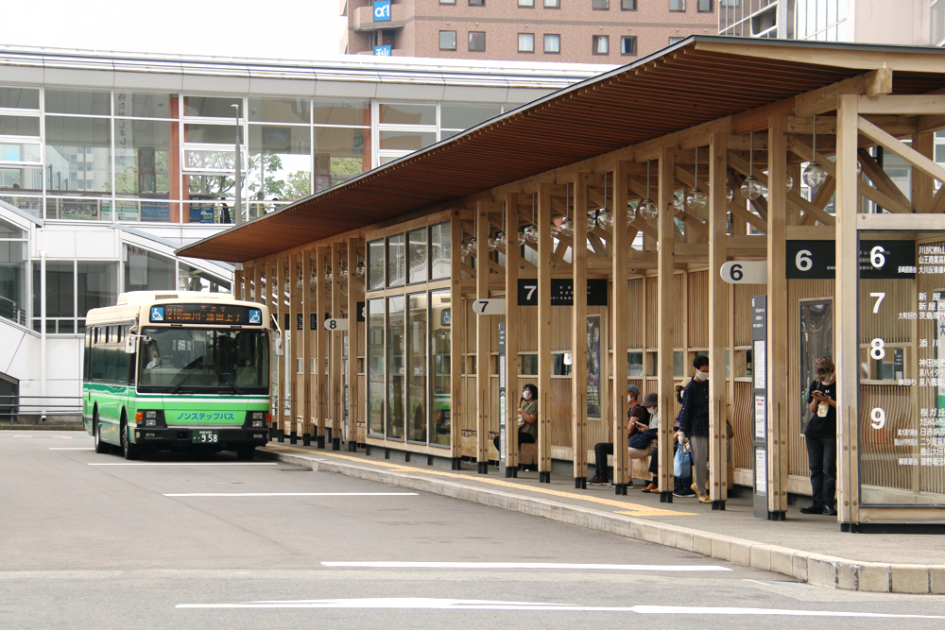 ストア 秋田 駅 秋田 空港 バス